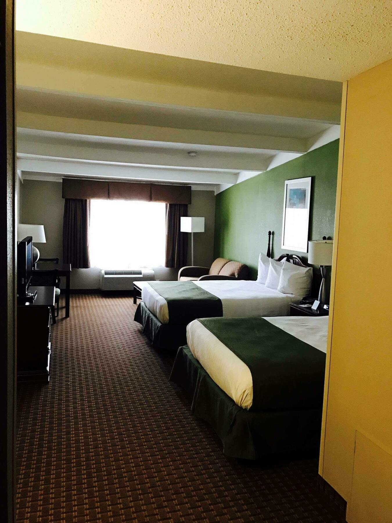 Surestay Plus By Best Western North Downtown